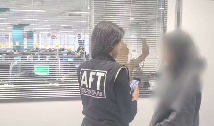 Fiscalização identifica mais de 300 adolescentes sob assédio e restrições em empresas de telemarketing de Curitiba