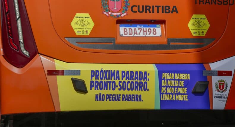 Curitiba regulamenta lei da rabeira; multa e apreensão de veículos já estão valendo