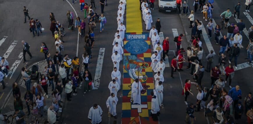 Confira o funcionamento dos serviços em Curitiba no feriado de Corpus Christi