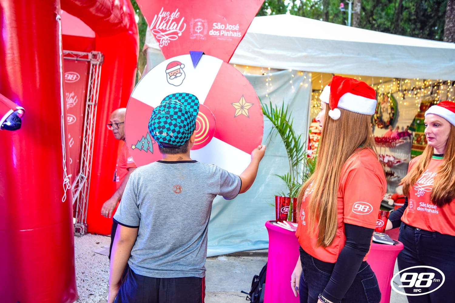 BLITZ LUZ DE NATAL 98 – PREFEITURA DE SÃO JOSÉ DOS PINHAIS | 04/12/2025