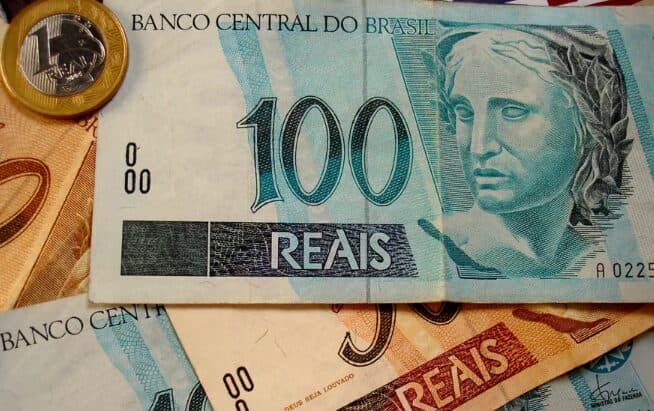 INSS vai pagar 13º salário a novos aposentados e pensionistas em novembro. Confira calendário
