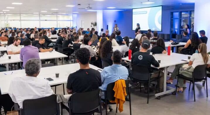 Programa do Sebrae abre 625 vagas para consultorias gratuitas voltadas a pequenas indústrias do Paraná