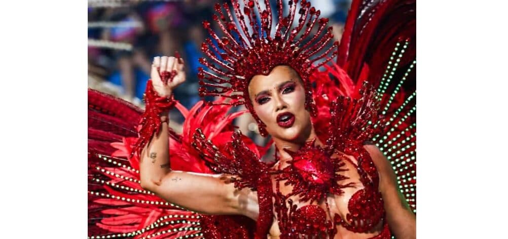 Virginia deixa posto de rainha de bateria da Grande Rio: ‘Coração apertado e cheio de verdade’