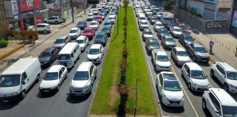 Licenciamento 2026 começa a vencer nesta sexta-feira (14) no Paraná; confira calendário