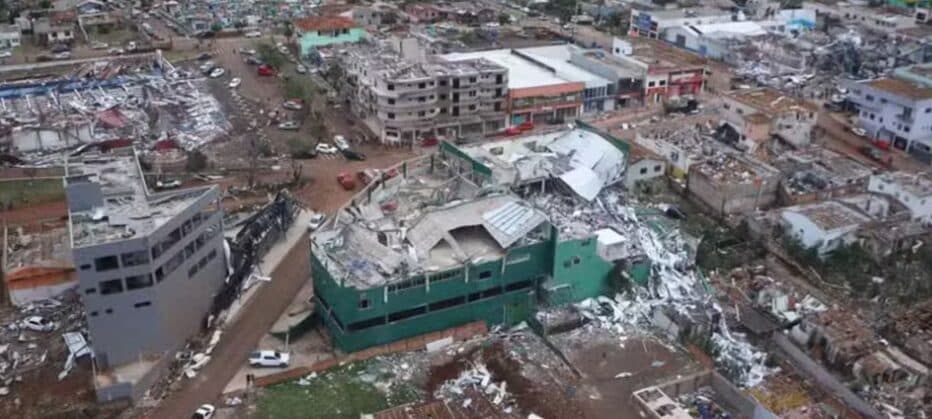 Investigação apura desvios de doações para vítimas de tornado que destruiu 90% de cidade do Paraná