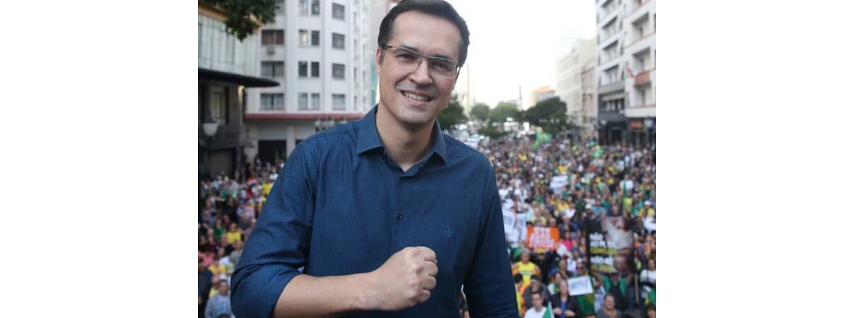 TRE-PR valida candidatura de Deltan Dallagnol ao Senado; decisão final pode caber ao TSE