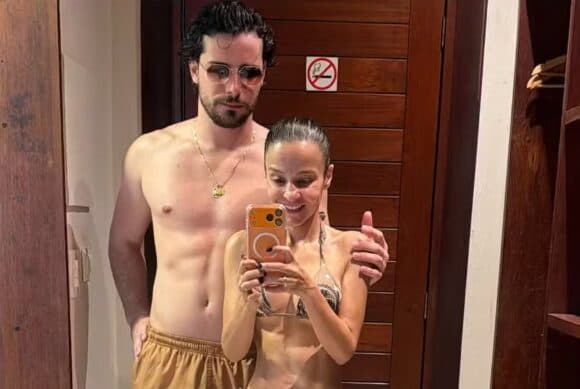 Maiara refaz foto que chamou atenção do namorado: ‘Agora ele está aqui’