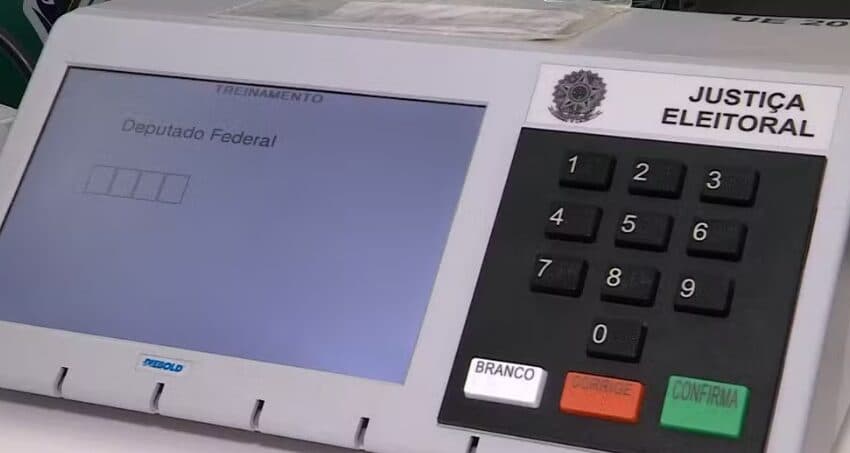 Qual é a ordem de votação na urna? Baixe a ‘colinha’ eleitoral