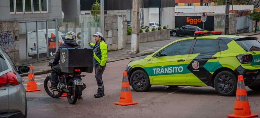Eventos provocam alterações no trânsito no domingo e no feriado em Curitiba
