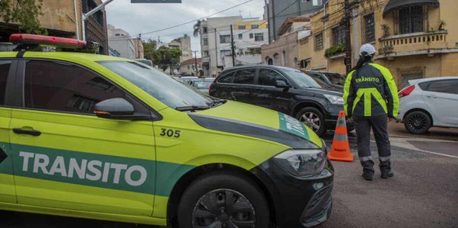 Trânsito de Curitiba terá alterações para eventos nesta sexta-feira e no domingo